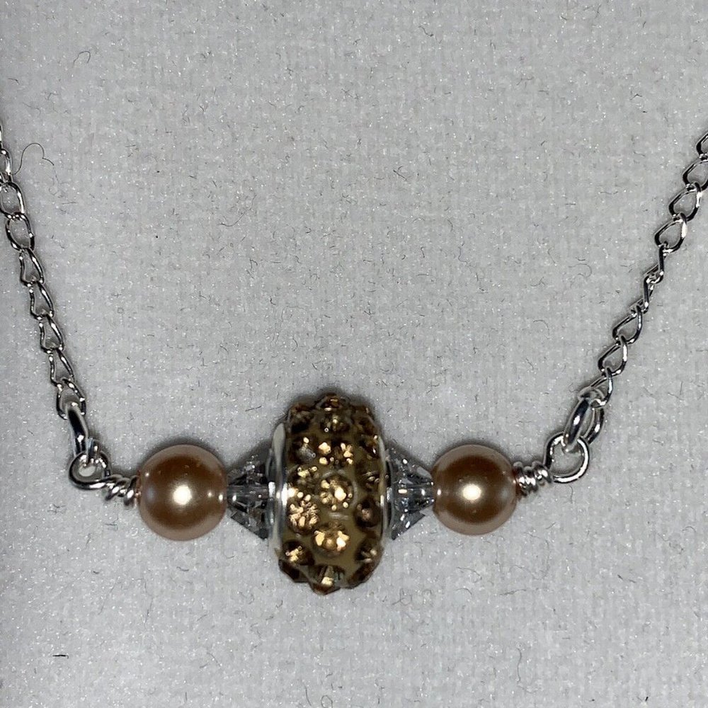 Child Size Silver Tone Trace Style Necklace With Yellow Crystal & Faux Pearls - Picture 2 of 3